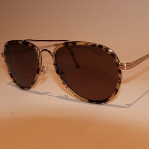 Victory Collection Suntimer Plaza 1835